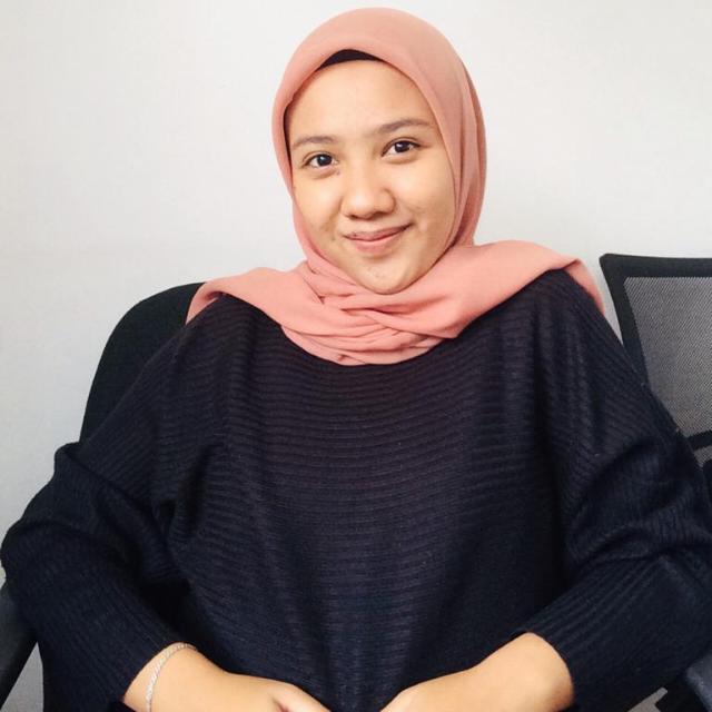 Yolanda Erlian Antonnia Putri, S.Si.